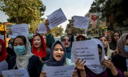 Des femmes afghanes manifestent pour leurs droits à Kaboul, le 19 septembre 2021 