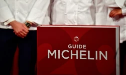 plus de 500 chefs français rĂ©unis Ă Tours pour s'y voir peut-ĂȘtre dĂ©cerner une, deux ou trois Ă©toiles par le tout puissant guide Michelin