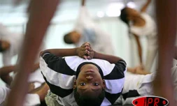 250 enfants et une ville