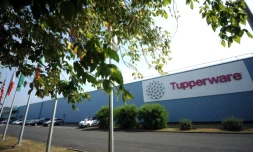 L'usine Tupperware de Joué-les-Tours le 27 août 2013, jour de son 40ème anniversaire