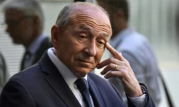 Gérard Collomb le 8 juillet 2019 lors de la visite d'un site industriel à Villeurbanne 