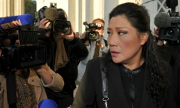 Lise Han, principale accusée dans le procès des "mariages chinois", arrive au tribunal, le 13 octobre 2015 à Tours