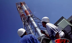 Lundi 27 octobre 2003 
Les agents EDF des centrales thermiques du Gol (notre photo) et de Bois rouge sont à nouveau en grève