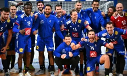 Les handballeurs français après leur quart de finale victorieux face à la Hongrie au Mondial, le 27 janvier 2021 au Caire