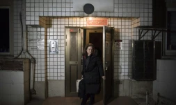 Ursula Gauthier, correspondante de L'Obs en Chine, quitte son appartement de Pékin pour rentrer en France, le 31 décembre 2015