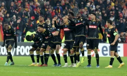Les joueurs de Monaco fĂȘtent leur qualification pour les 16e de finale de la Coupe de France, le 7 janvier 2024 au stade Bollaert