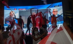 Le candidat nationaliste Ersin Tatar, soutenu par la Turquie, vainqueur surprise de l'élection à Chypre-nord le 18 octobre 2020