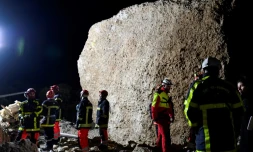 Des centaines de tonnes de rochers se sont effondrées sur des maisons des Mées, dans les Alpes-de-Haute-Provence le 2 décembre 2019 