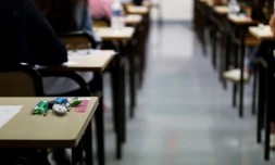 Le ministÚre de l'Education porte plainte aprÚs des "suspicions de fuites" de sujets du bac de mathématiques de série ES et L