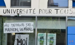 Des graffitis à l'Université du Mirail, le 30 avril 2018 à Toulouse, bloquée par des étudiants depuis le 6 mars