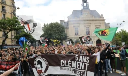 Des sympathisants d'extrême gauche défilent le 2 juin 2018 à Paris en hommage à Clément Méric