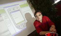 Mardi 30 août 2005 -
Lucas Larroche créateur d'Endémik