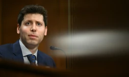 Sam Altman, le patron d'OpenAI, créateur de l'interface ChatGPT, devant une commission parlementaire américaine, à Washington le 16 mai 2023