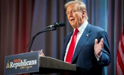 Le président élu des Etats-Unis, Donald Trump, s'exprime lors d'une réunion avec les républicains de la Chambre des représentants à l'hôtel Hyatt Regency à Washington, le 13 novembre 2024