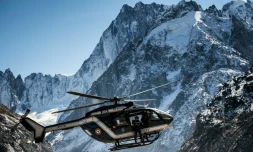 Un hélicoptère de la gendarmerie dans le massif du Mont-Blanc, le 25 septembre 2015
