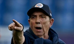 Jean-Louis Gasset, alors entraĂźneur de Montpellier, lors d'une rencontre de Ligue 1 contre le Havre, le 6 avril 2025 au stade de la Mosson