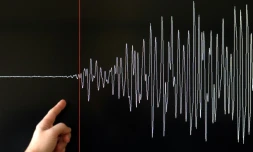 Un précédent séisme de magnitude 6,3, également ressenti en pleine nuit dans la capitale italienne, avait fait plus de 300 morts dans la région de l'Aquila (centre) le 6 avril 2009