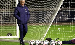Le sélectionneur de l'équipe de France Didier Deschamps, à Clairefontaine le 15 novembre 2024
