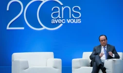 François Hollande lors d'une cérémonie pour les 200 ans de la Caisse des Dépôts et Consignations au Grand Palais à Paris, le 12 janvier 2016