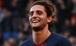 Le milieu de terrain du PSG Adrien Rabiot lors de la réception d'Amiens au Parc des Princes le 20 octobre 2018