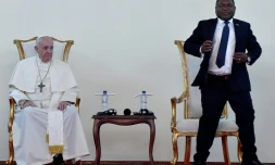 Le pape François et le président mozambicain Filipe Nyusi à Maputo, le 5 septembre 2019