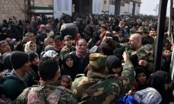 Des civils fuient les quartiers d'Alep-Est, le 29 novembre 2016 