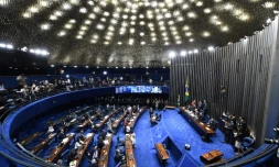 Le Sénat brésilien débat de l'ouverture du procÚs en destitution de la présidente Dilma Rousseff, à Brasilia le 11 mai 2016