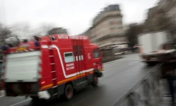 Un homme a été grièvement blessé à Paris par un réverbère tombé suite à la chute d'un arbre