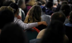 Dans une des réunions organisées à travers la France par la Ciivise, le 16 février 2022 à Paris