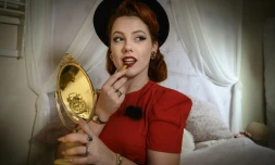 Marion Berrou-Drand alias Dollykitten, 29 ans, dans son appartement à Lyon, le 5 mars 2019