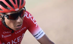 Le coureur colombien Nairo Quintana, leader de l'équipe française cycliste Arkea-Samsic, lors de la dernière étape du Tour de France, le 20 septembre 2020, entre Mantes-la-Jolie et les Champs-Elysées