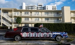 La voiture d'un partisan de Donald Trump, garée à West Palm Beach, en Floride, le 29 décembre 2020