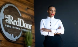 Reign Free, fondatrice et dirigeante de l'entreprise de traiteur The Red Door, à Oakland, en Californie, le 12 février 2021