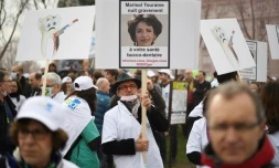 Manifestation de chirurgiens-dentistes à Paris, le 3 mars 2017