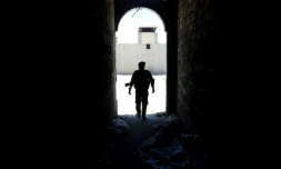 Un membre des Forces démocratiques syriennes (FDS), le 27 juin 2017 à Dariyah, près de Raqa en Syrie