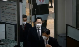 L'héritier de Samsung Lee Jae-yong à son arrivée à un tribunal de Séoul le 18 janvier 2021