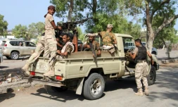 Des soldats des forces loyalistes yéménites près de l'aéroport d'Aden, le 22 septembre 2016