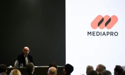 Jaume Roures le président du groupe Mediapro lors d'une conférence de presse le 21 octobre 2020 à Paris.