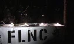 Capture d'écran d'une video de membres du "FLNC du 22 octobre" lors d'une conférence de presse nocturne dans un lieu non identifié le 2 mai 2016