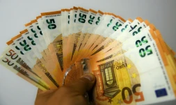 Des billets de 50 euros photographiés le 29 août 2017 à Arras