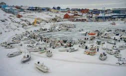Vue du port d'Ilulissat, au Groenland, le 18 mars 2026