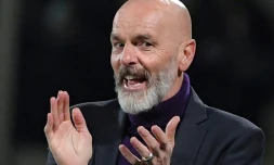 L'Italien Stefano Pioli, alors entraîneur de la Fiorentina, lors du match de Serie A face à l'Inter Milan, à Florence, le 24 février 2019