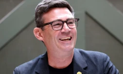 Andy Burnham, candidat à la direction du Parti travailliste, le 29 juin 2026 à Manchester, dans le nord de l'Angleterre