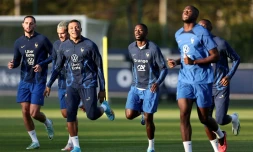 Les joueurs de l'équipe de France lors d'une séance d'entraßnement à Clairefontaine, le 10 octobre 2023