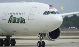 Le pape François arrive à la base militaire aérienne de Andrews dans le Maryland, le 22 septembre 2015