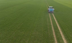 Le projet de loi d'urgence agricole, réponse du gouvernement à la colère du secteur l'hiver dernier, est examiné à partir de mardi à l'Assemblée nationale