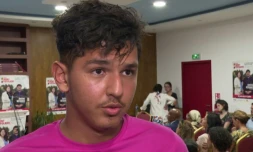 Cette capture vidéo, réalisée le 14 novembre 2025 à partir d'images de l'AFP datées du 7 juillet 2024, montre Mehdi Kessaci, frère d'Amine Kessaci