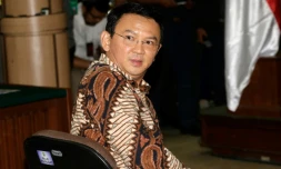 Le gouverneur chrétien de Jakarta, Basuki Tjahaja Purnama, jugé depuis mardi pour blasphème, au tribunal de Jakarta le 13 décembre 2016