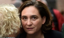 La maire de Barcelone Ada Colau, à la sortie d'un bureau de vote dans sa ville, lors du référendum sur l'indépendance de la Catalogne, le 1er octobre 2017