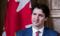 Le Premier ministre canadien Justin Trudeau répond aux questions de journalistes de l'AFP à Ottawa, le 9 mai 2018.